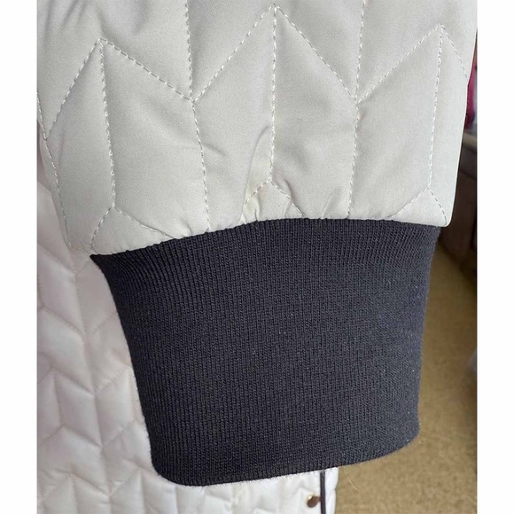 NIKKI JONES Women Large Beige Classic Weave Padded Coat EUC - Picture 9 of 11